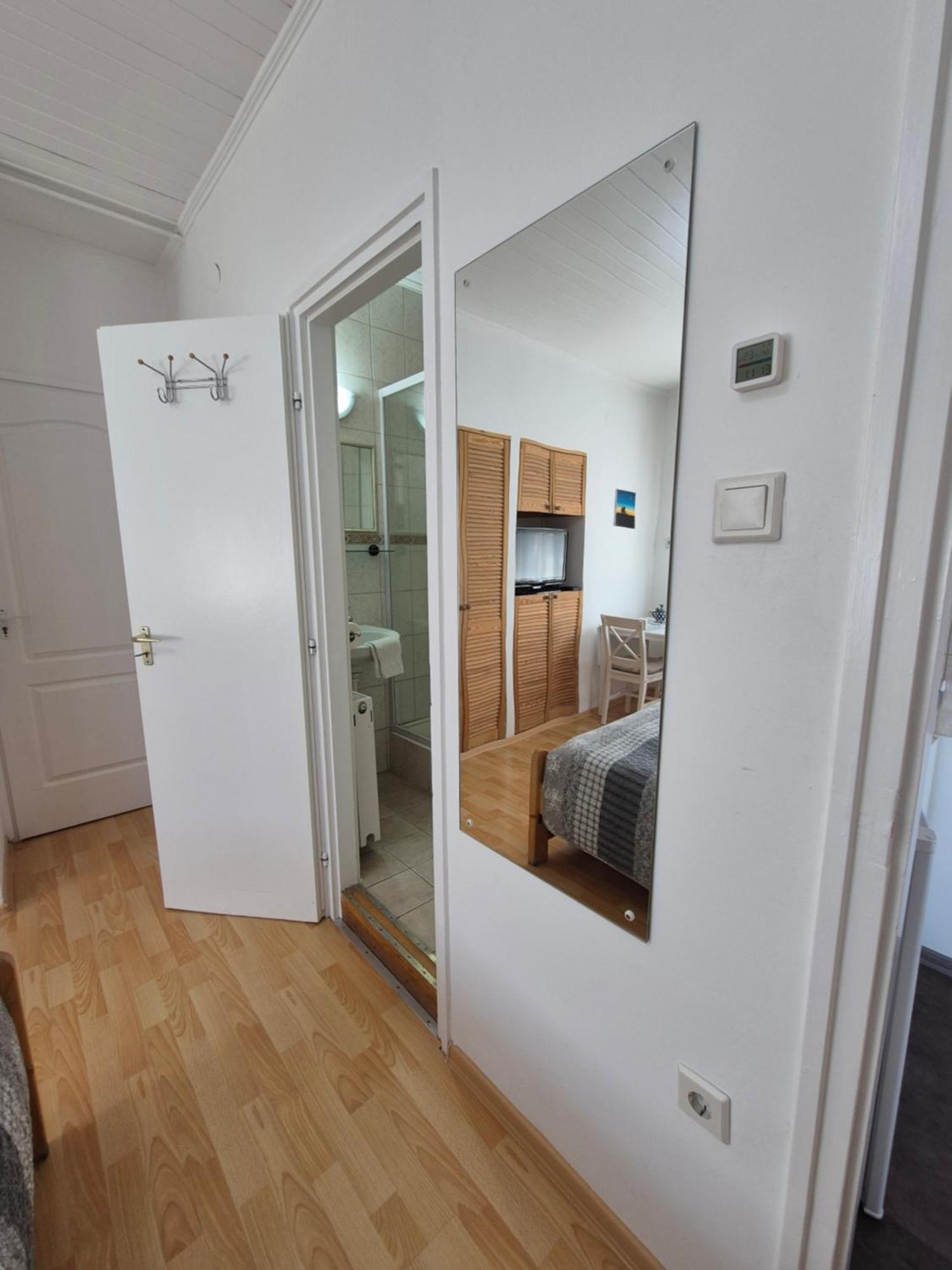 Roxanna Apartman Gyula Esterno foto